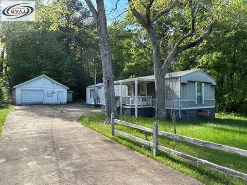 451 NEW HOPE RD, BIG SANDY, TN 38221