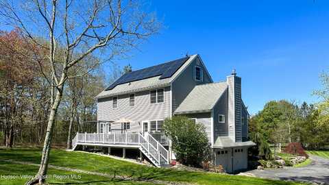 6 Dubois Road, New Paltz, NY 12561
