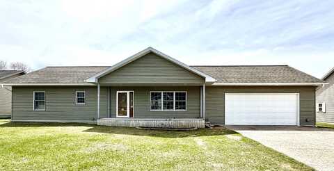 1015 Michigan, Kingsford, MI 49802