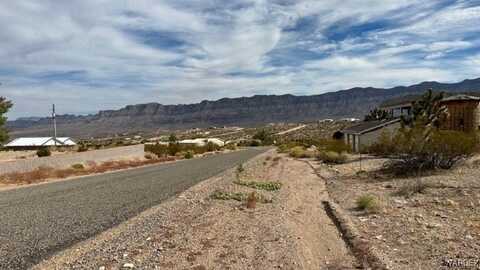 300 E Kelley Drive, Meadview, AZ 86444