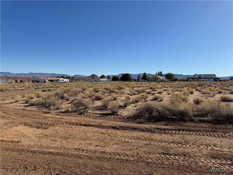 7538 E Cayuse Circle, Kingman, AZ 86401