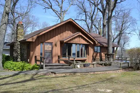 2715 S Airport Road, Monticello, IN 47960