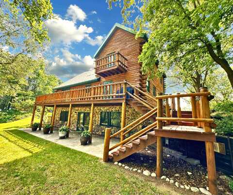 8429 N Kiger Drive, Monticello, IN 47960