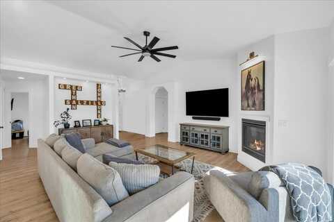950 N Horsemans Park, Dammeron Valley, UT 84783