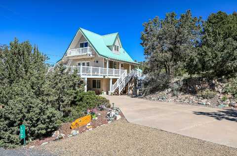 172 E Red Hill RD, Central, UT 84722
