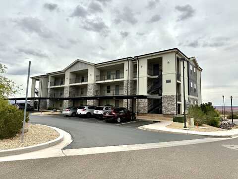 128 N LONE ROCK DR, Hurricane, UT 84737