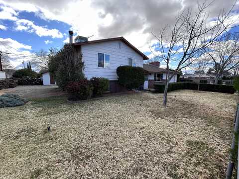 1492 Santa Clara Parkway, Santa Clara, UT 84765