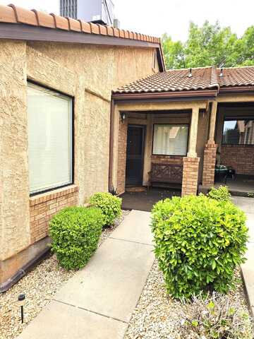 679 Ridge Rim Way, Saint George, UT 84770