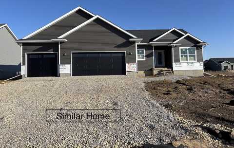 135 Sunbird Court, Waterloo, IA 50701