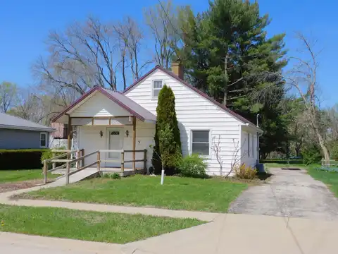 514 Prospect Street, Manchester, IA 52057