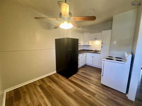 3201 SOUTHWEST DRIVE, Wichita Falls, TX 76306