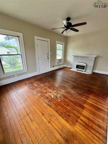 2409 BUCHANAN STREET, Wichita Falls, TX 76309