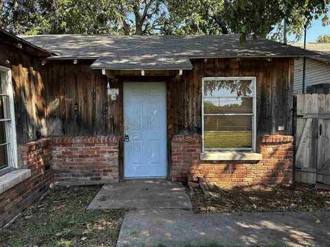 1424 25TH STREET, Wichita Falls, TX 76301