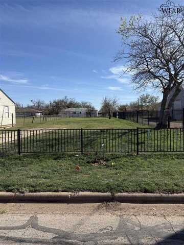 3021 BORTON STREET, Wichita Falls, TX 76306