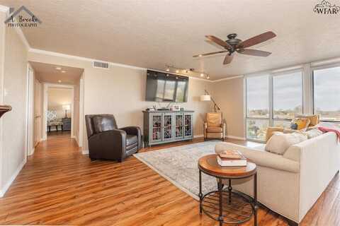 2100 SANTA FE STREET, Wichita Falls, TX 76309