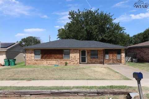 912 N HENRIETTA STREET, Henrietta, TX 76365