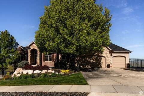 398 S LOFTY E, North Salt Lake, UT 84054