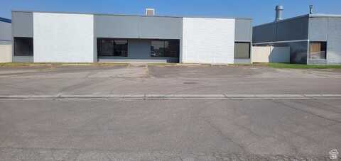 900 N 400 W, North Salt Lake, UT 84054