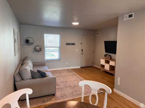 675 S 100 W, Springville, UT 84663