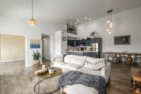 5012 S TIIMBER, Holladay, UT 84117