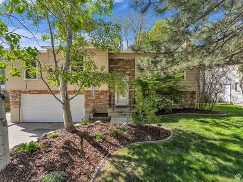 3482 E OAKLEDGE, Cottonwood Heights, UT 84121