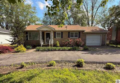 608 E 12th St, Benton, KY 42025