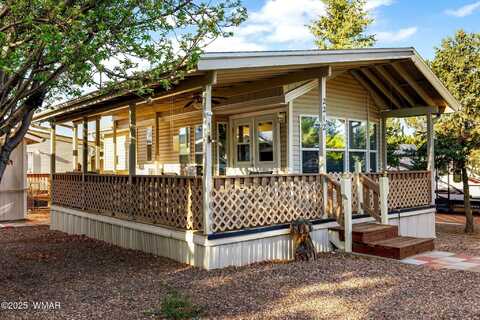2212 Wrangler Way, Overgaard, AZ 85933