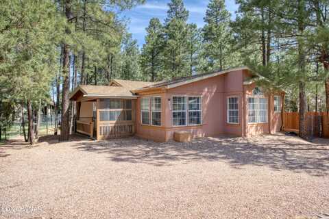 2770 W Whipple Street, Show Low, AZ 85901