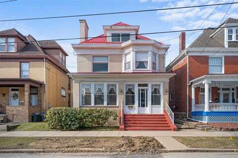 205 4th St, Freeport, PA 16229