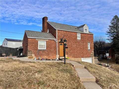 5272 Fieldcrest Dr, Whitehall, PA 15236