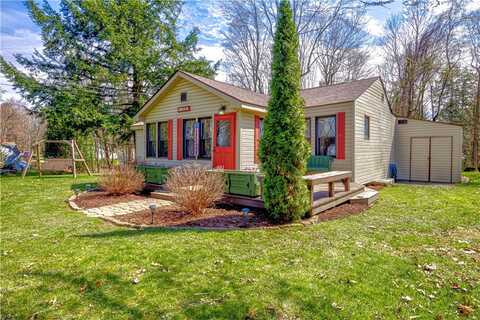 11997 Edgeview, Conneaut Lake, PA 16316