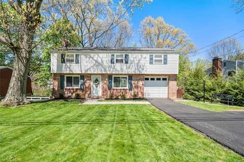 124 Skylark Dr, Shaler, PA 15116