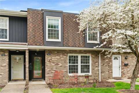 4540 Bucktail Dr, Hampden Township, PA 15101