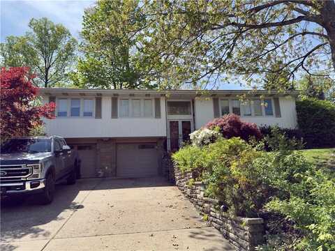 481 Amherst Ave, Crescent, PA 15108