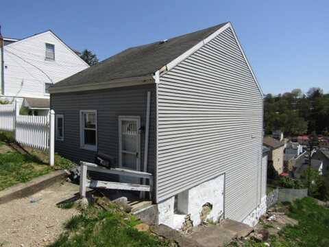 910 Obrien St, Millvale, PA 15209