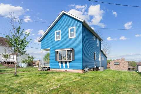 411 Michigan Ave, Jeannette, PA 15644