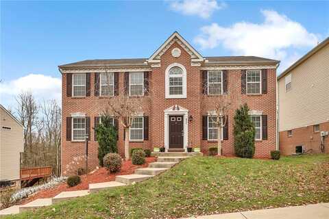8028 Maureen Dr, Cranberry Twp, PA 16066