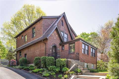 100 Henderson St, Penn Hills, PA 15235