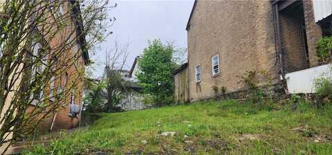 1610 Arlington Ave, Oliver, PA 15210