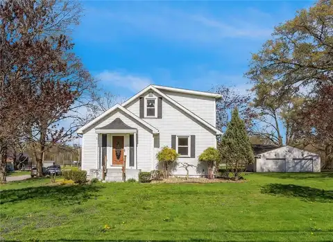 3584 Evergreen Rd, Pulaski, PA 16143