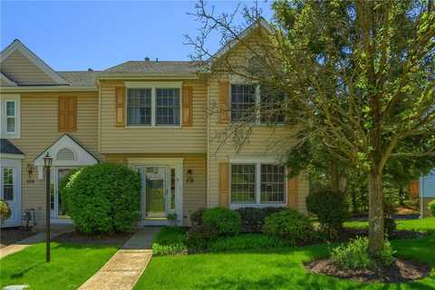 218 Fieldbrook Dr., Strabane, PA 15317