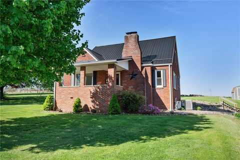 244 S. Rebecca St., Saxonburg, PA 16056