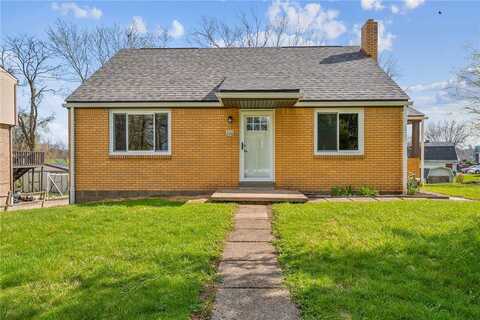 226 Old Leechburg Rd, Plum, PA 15239