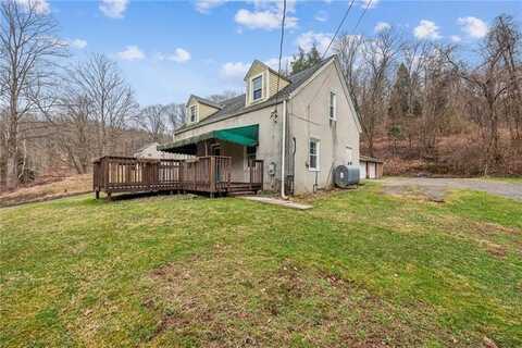 316 Dutchman Run Rd, Lower Burrell, PA 15068