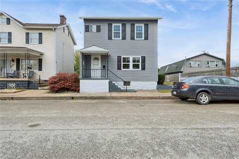 18 Thompson St, Latrobe, PA 15650