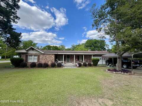 702 E Covington Street, Laurinburg, NC 28352