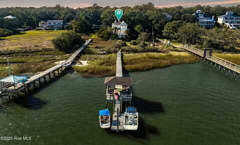 1652 Sand Bar Lane, Wilmington, NC 28409