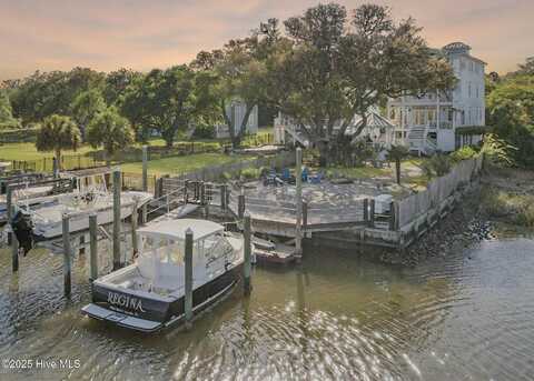 610 Trails End Road, Wilmington, NC 28409