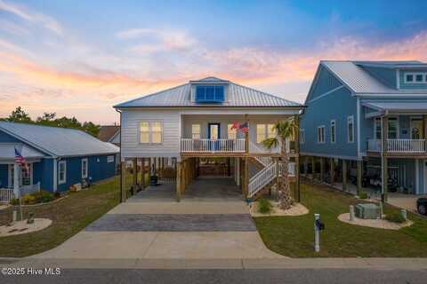 103 Island Palms Drive, Carolina Beach, NC 28428