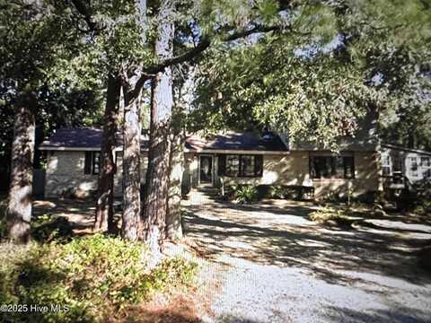 809 Seabreeze Road N, Wilmington, NC 28409